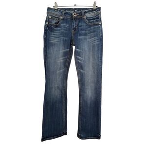 Cowgirl Tuff CO Bootcut Jeans With Embroidered Detail on Butt